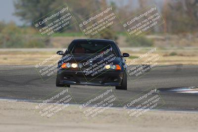 media/Sep-20-2025-Extreme Speed (Sat) [[1fcc23683c]]/Orange (Mid Intermediate)/Session 1 (Sunset)/